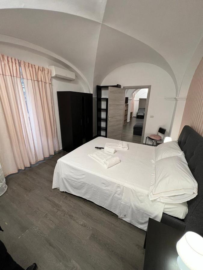 Duomo Rosa Home Catania Luaran gambar