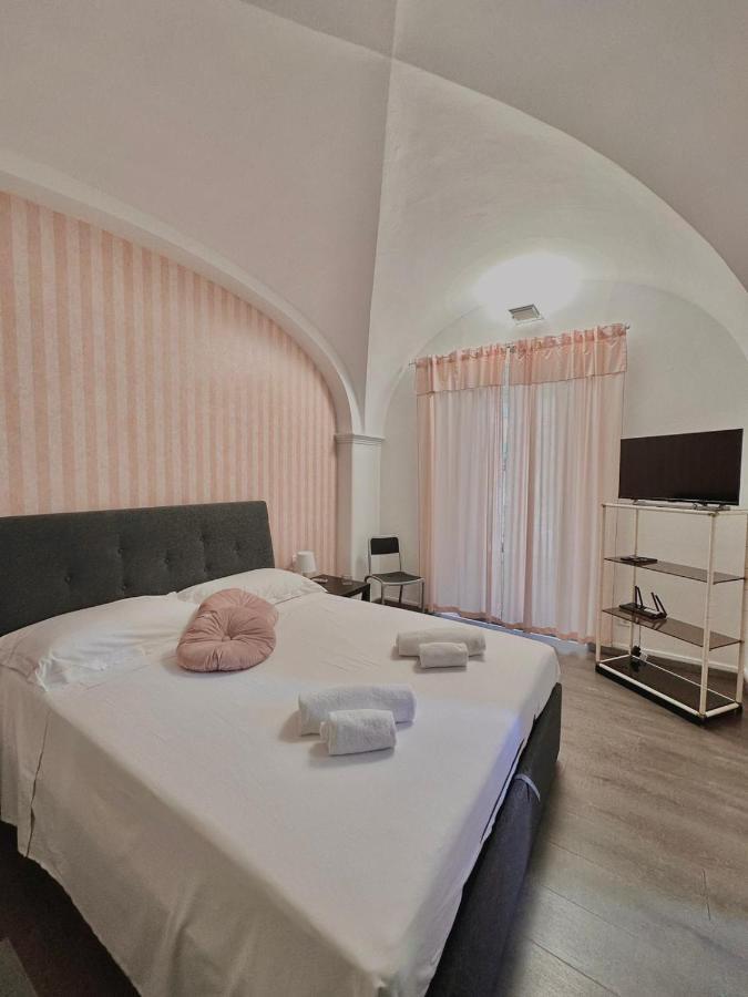 Duomo Rosa Home Catania Luaran gambar